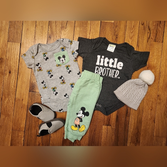 Baby Clothes/Shoes Size 0-3m - Picture 3 of 3